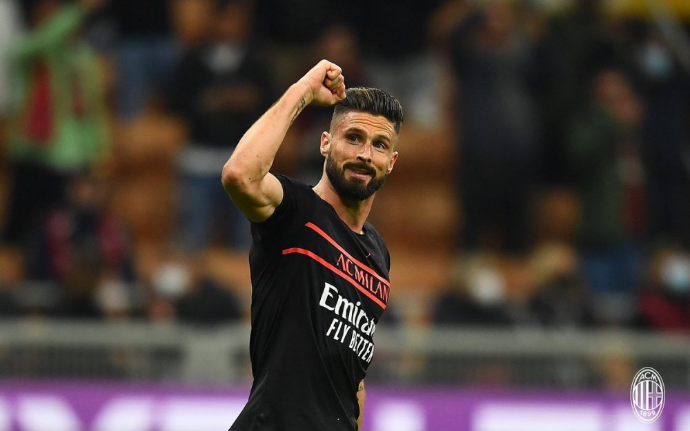  那不勒斯锋线全面开花，南方霸主强势登顶积分榜