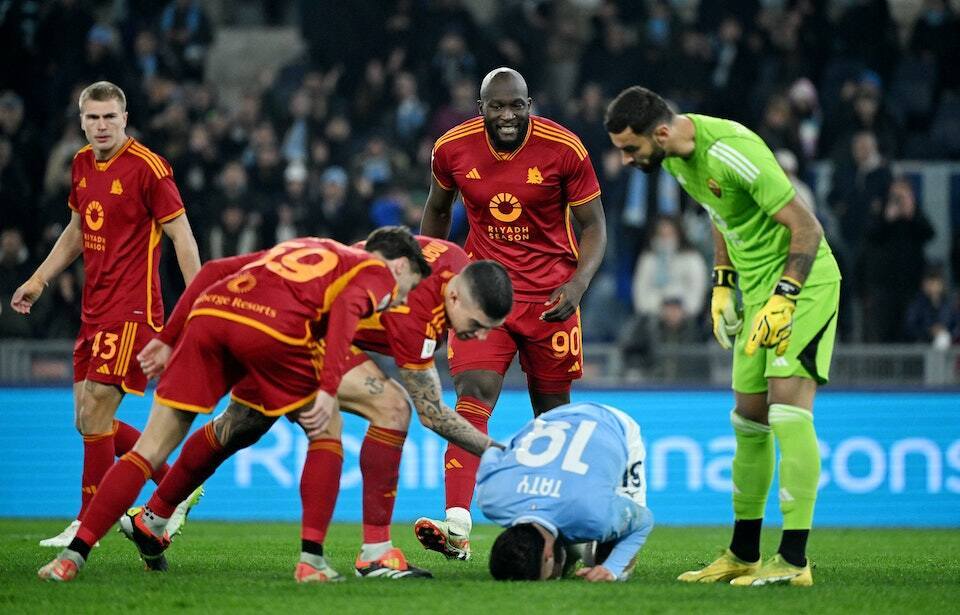  罗马德比战平拉齐奥双方各取一分保留悬念  