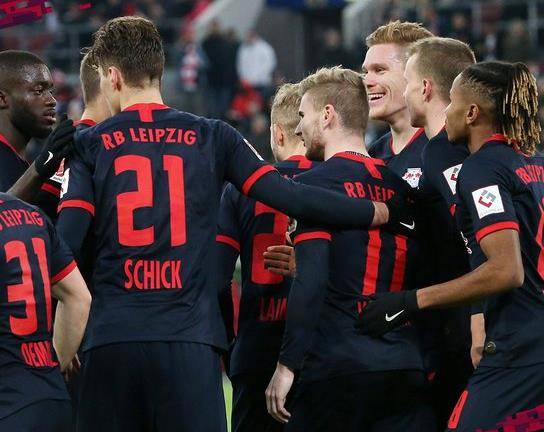  切尔西青年军崭露头角，青春风暴席卷斯坦福桥